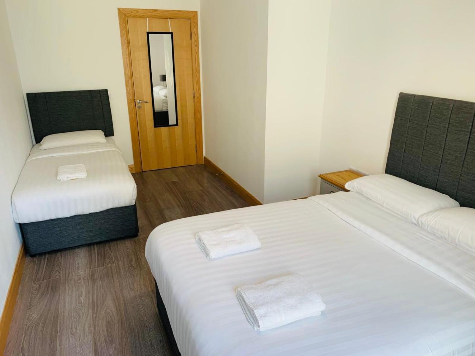 Port House Letterkenny Wild Atlantic Apartments Екстер'єр фото
