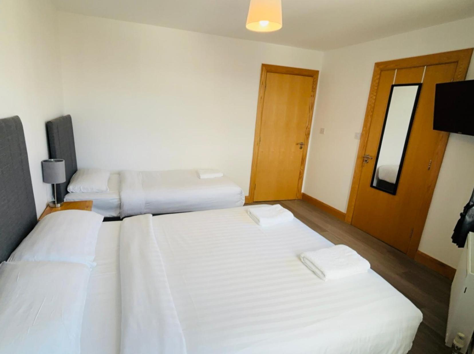 Port House Letterkenny Wild Atlantic Apartments Екстер'єр фото